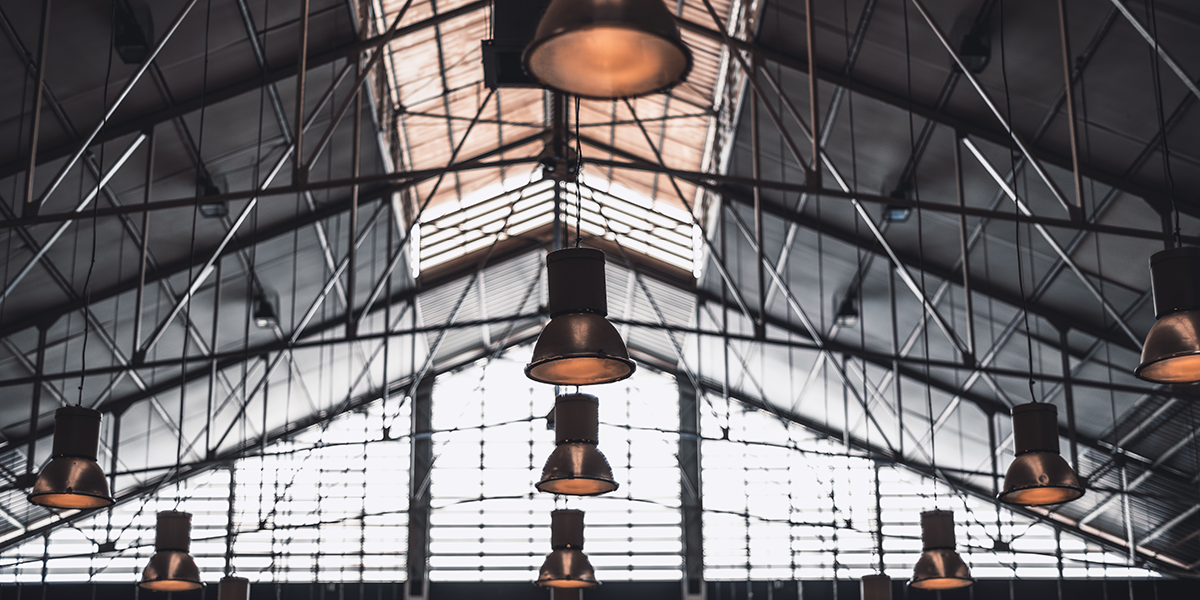 Indusztriális stílus, amiben a nyers erő dominál