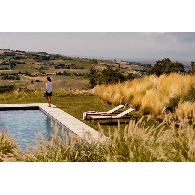 KONNOR piros alumínium kerti dohányzóasztal