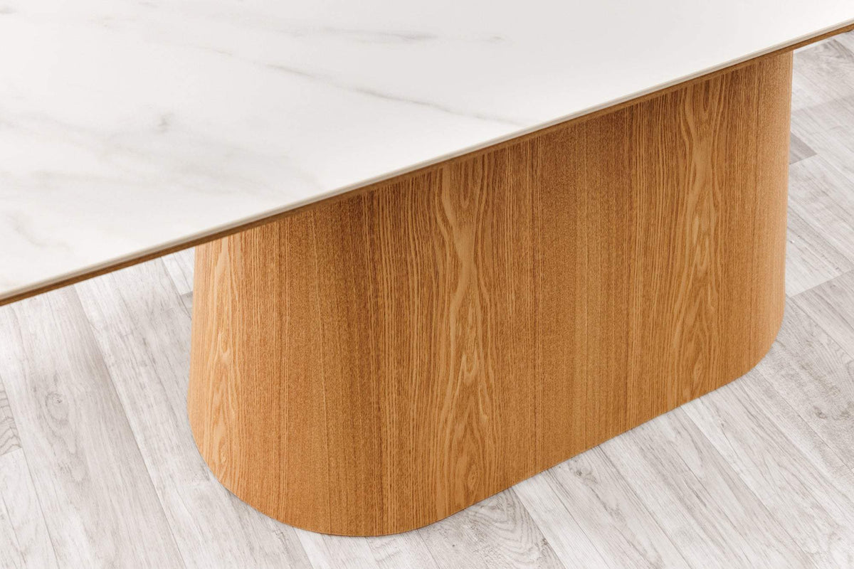 UNIQUE fehér kerámia étkezőasztal tölgyfa vázzal 200 cm