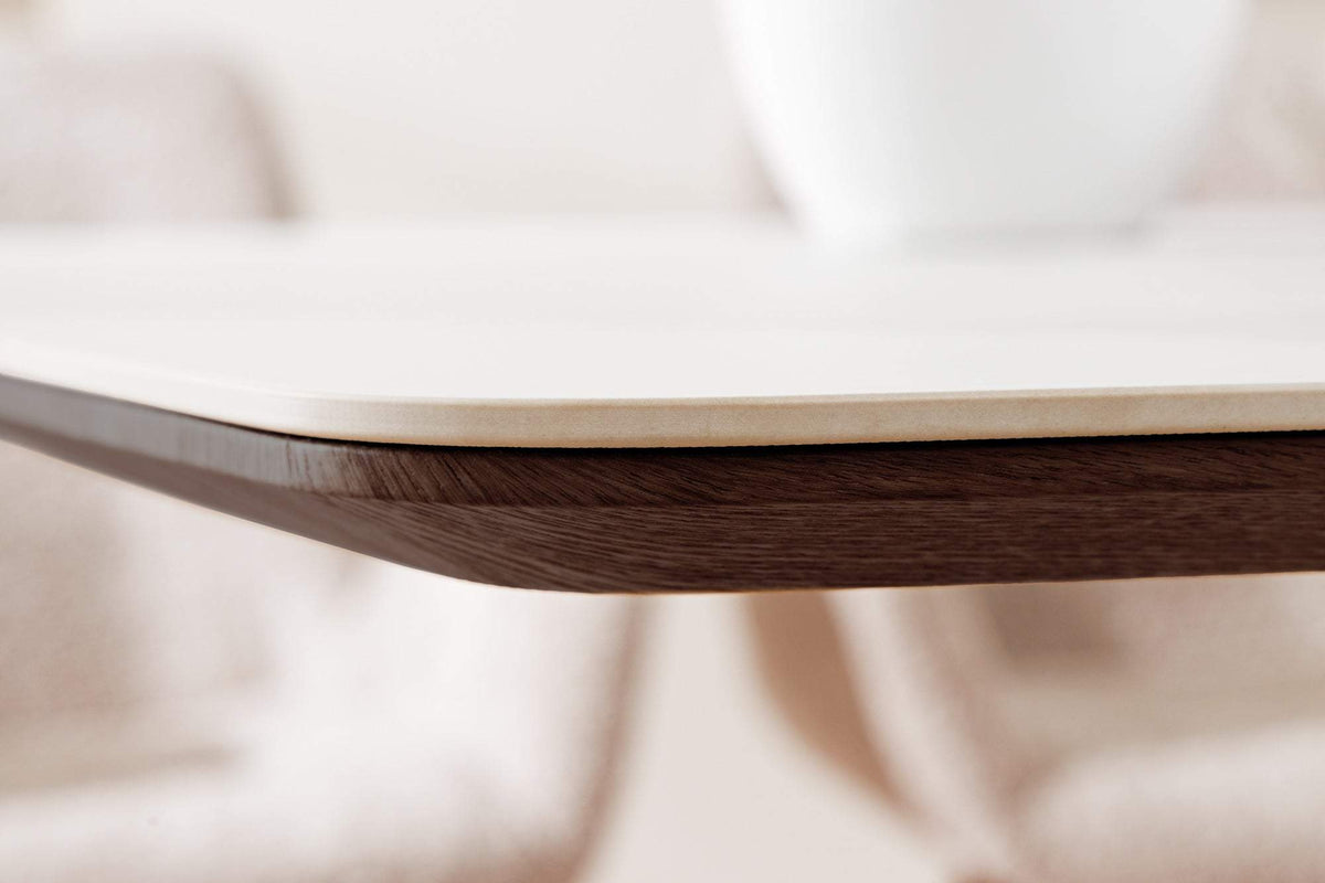 UNIQUE fehér kerámia étkezőasztal diófa vázzal 200 cm