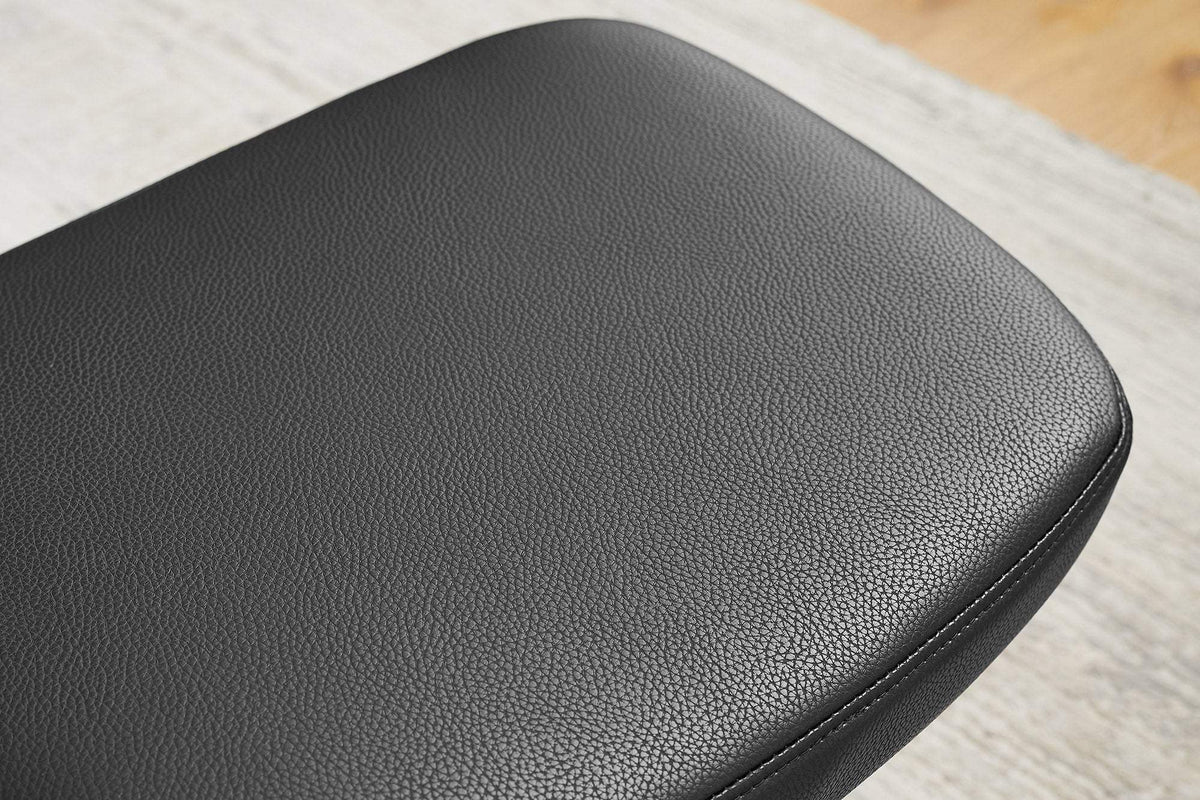 VOGUE fekete műbőr lábtartó