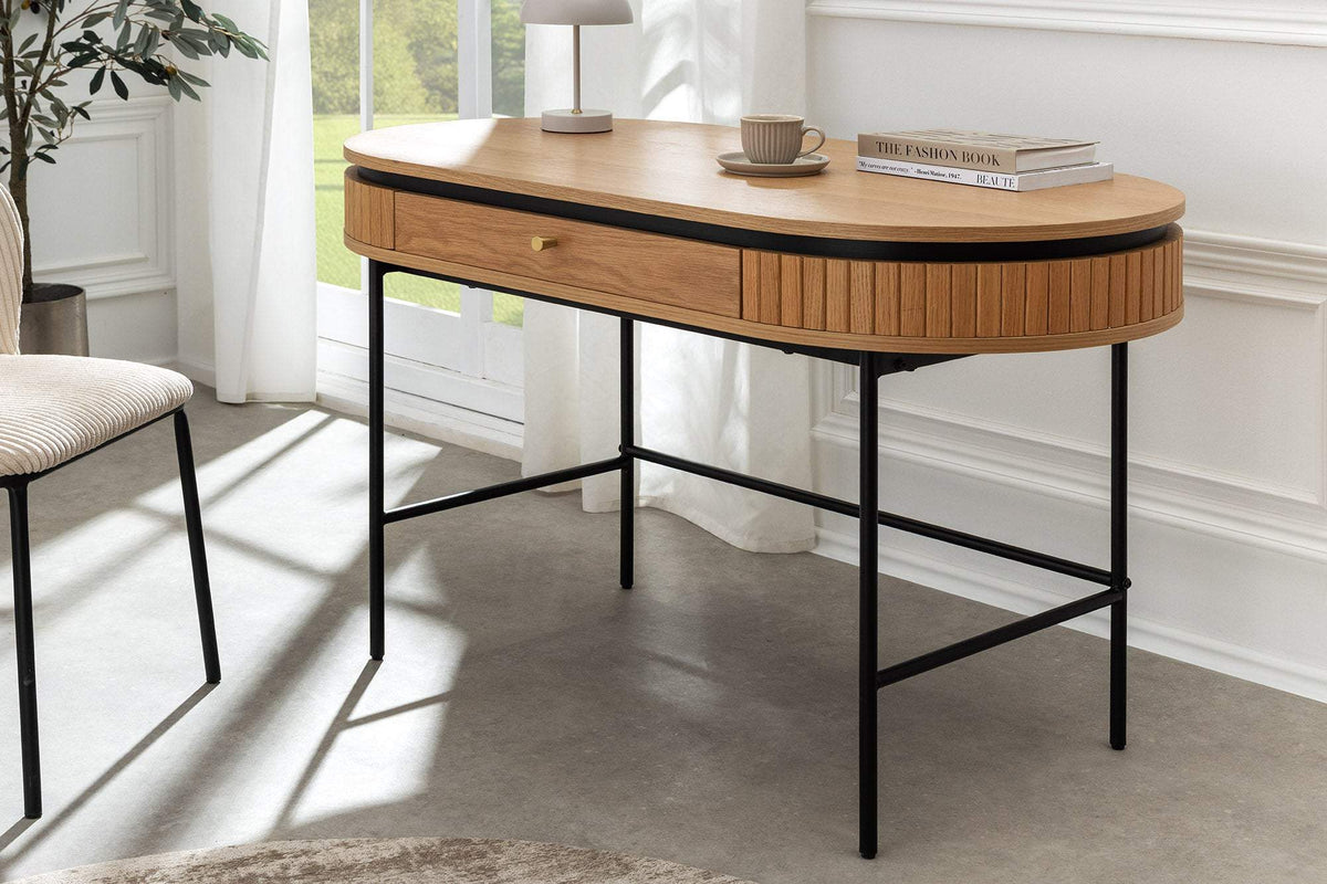 ATELIER barna tölgyfa furnér íróasztal 120 cm