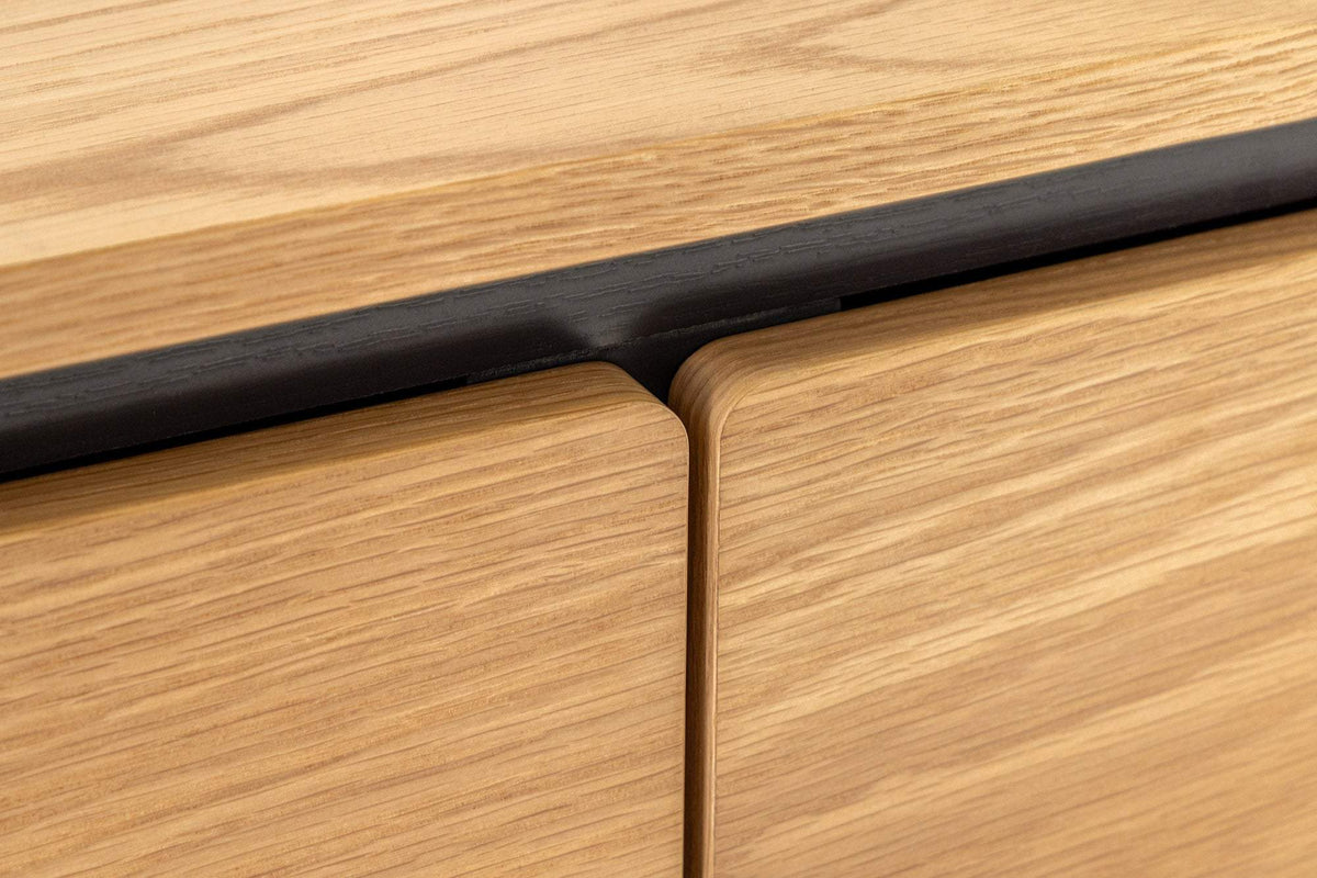 ATELIER barna tölgyfa furnér komód 160 cm