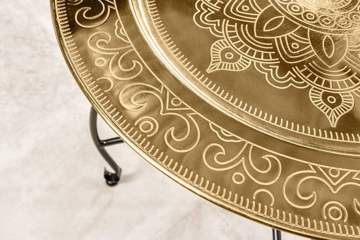 MARRAKESH sárgaréz lerakóasztal levehető tálcával