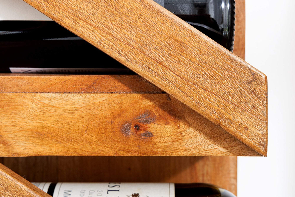 MAKASSAR barna tikfa bortartó