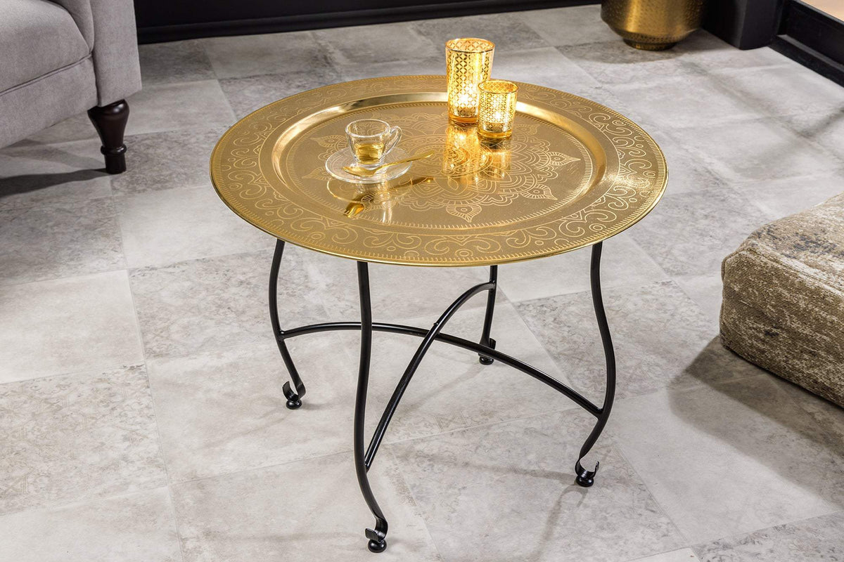 MARRAKESH sárgaréz lerakóasztal levehető tálcával