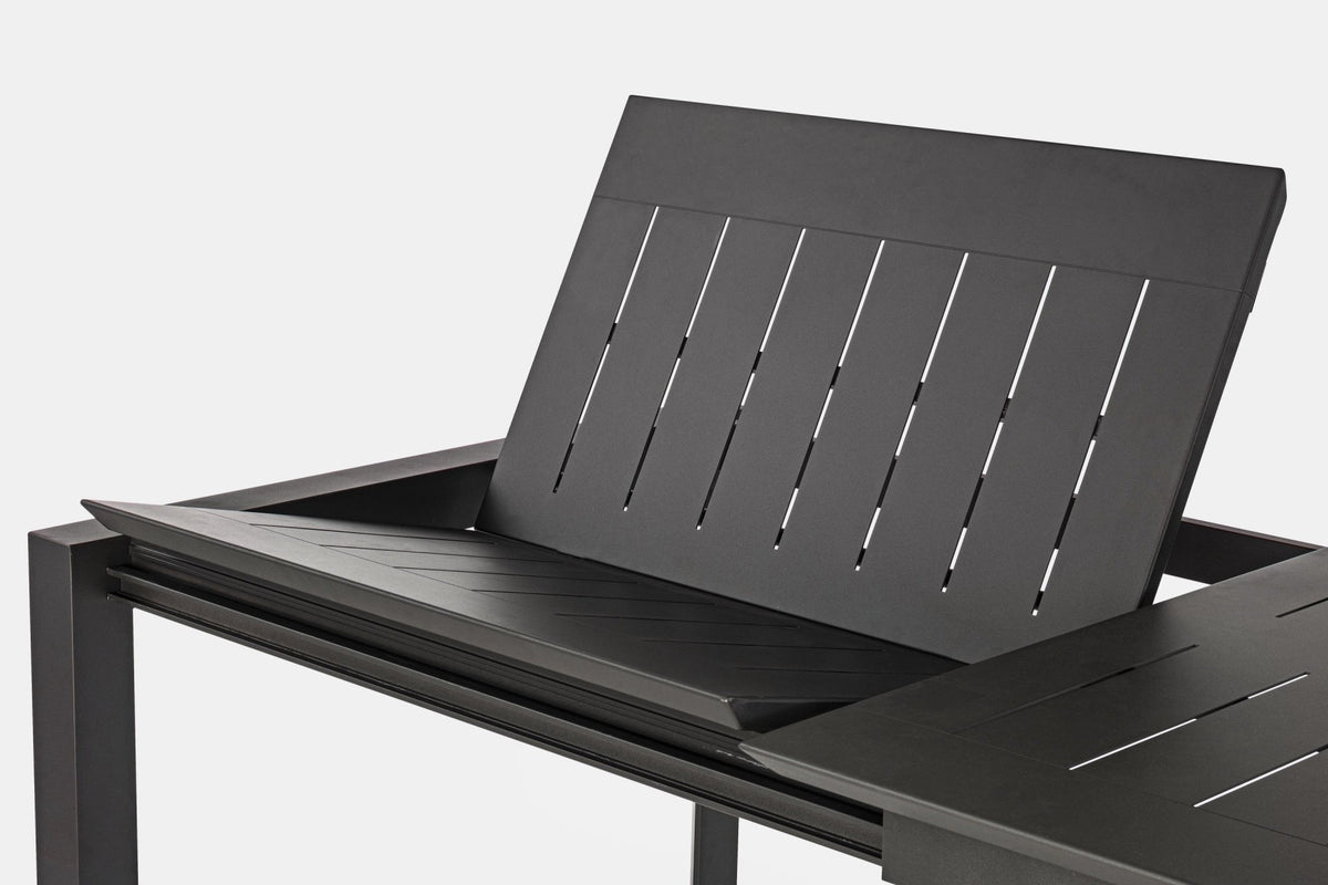 Kerti asztal - KONNOR fekete alumínium kerti asztal