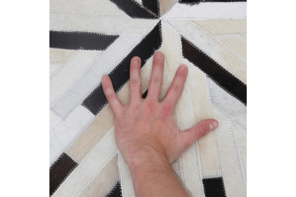 Szőnyeg - KOZA tarka bőr szőnyeg 150x150cm